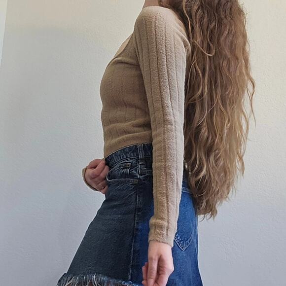 Aritzia Wilfred Free Hush Knit Jumper - Picture 2 of 7